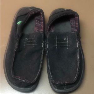 Men’s Sanuk shoes
